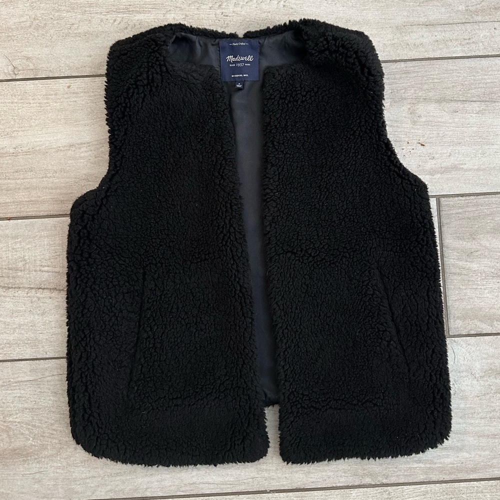 Madewell Black Faux-Sherpa Vest